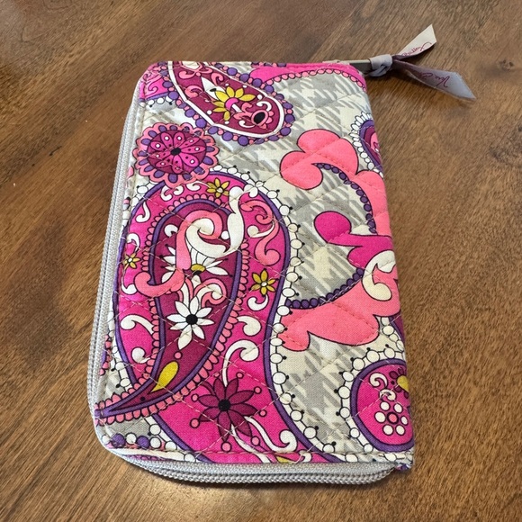 Vera Bradley Fuchsia Travel Organizer Purse - Picture 2 of 3
